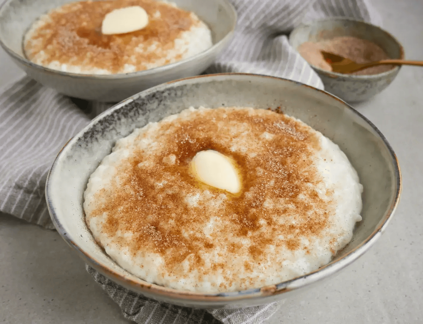 Traditional Nordic Rice Porridge (Risengρød)